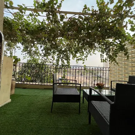 Spacious 4-Room Apartment with City View Ta'if Exterior photo